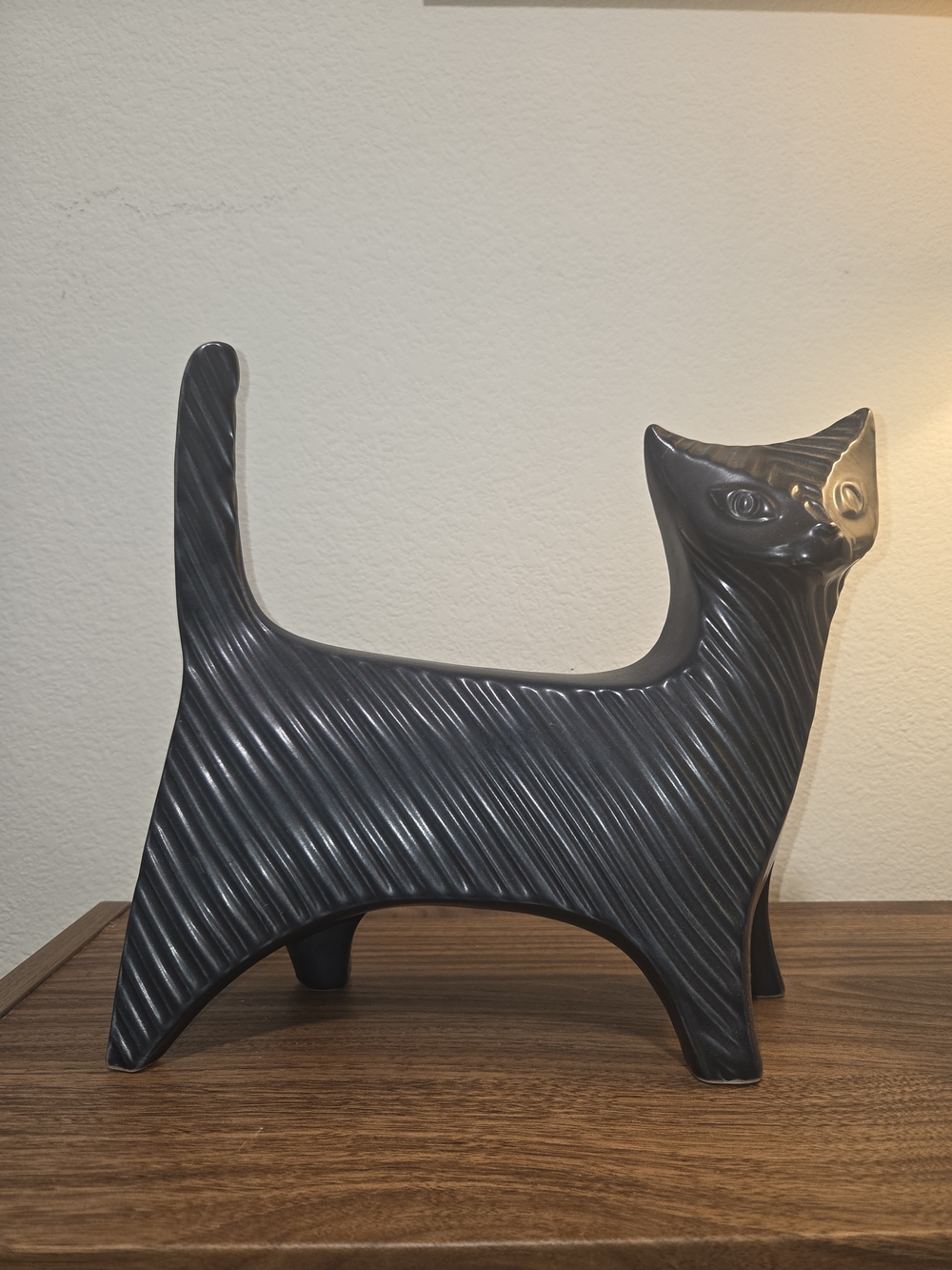 Authentic!! Jonathan Adler Menagerie Cat